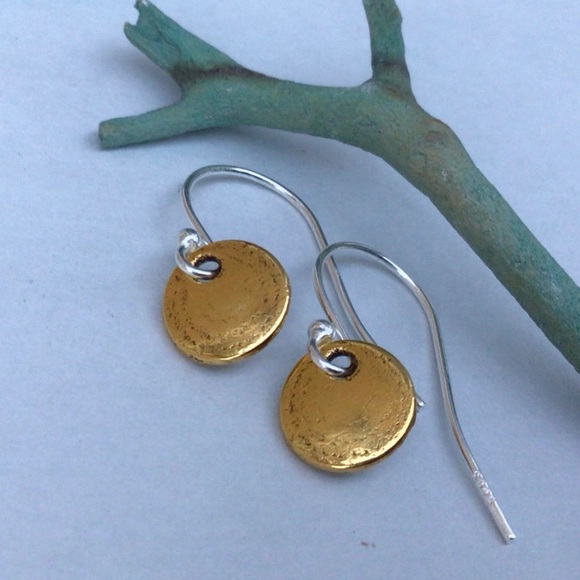 New Sundance Charm earrings - Picture 7 of 7